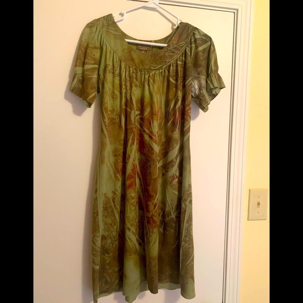 Casual green print summer dress by Jane Ashley
